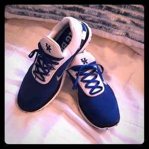 New Kentucky Nike size 10